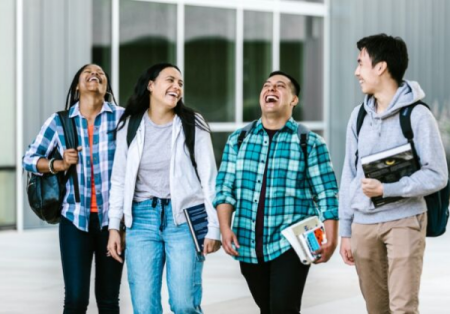 2Alumni yang Berjaya Hubungan Kuat antara Universitas dan Kesuksesan Bersama 2Alumni yang Berjaya Hubungan Kuat antara Universitas dan Kesuksesan Bersama - Alumni yang Berjaya, Hubungan Kuat antara Universitas dan Kesuksesan Bersama